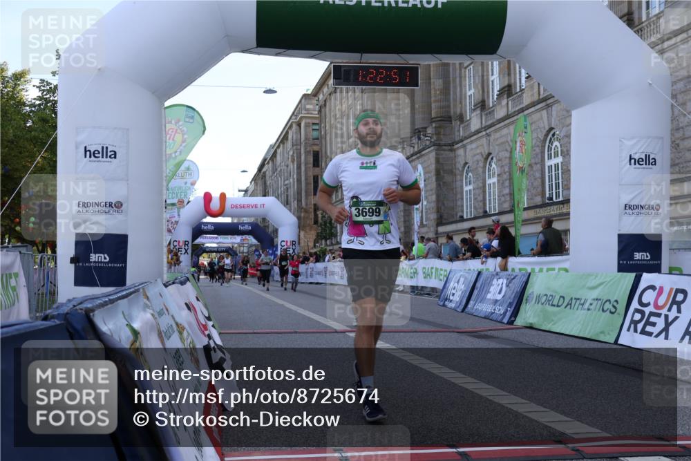 07.09.2025 - BARMER Alsterlauf Strokosch-Dieckow http://msf.ph/oto/8725674 07.09.2025 10:22:49 Ziel 2727, 2972, 2976, 3699, 4350, 4475 meine-sportfotos.de