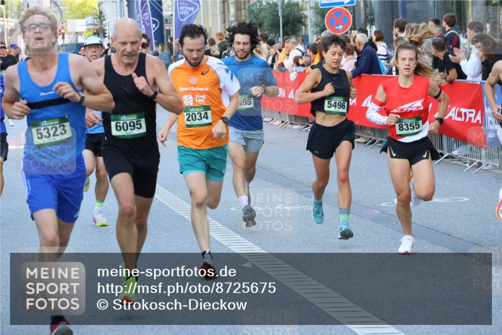 07.09.2025 - BARMER Alsterlauf Strokosch-Dieckow http://msf.ph/oto/8725675 07.09.2025 09:45:11 Ziel 2072, 2745, 3627, 4228, 4391, 4805, 4974, 5344, 5438, 6163, 6262, 8163, 8255, 8442 meine-sportfotos.de