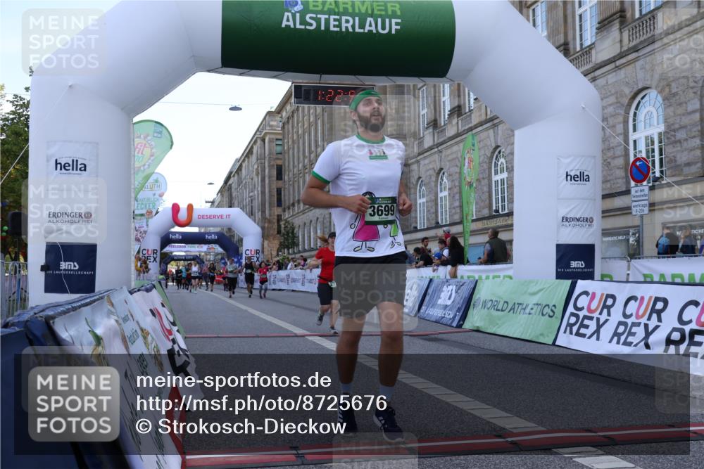 07.09.2025 - BARMER Alsterlauf Strokosch-Dieckow http://msf.ph/oto/8725676 07.09.2025 10:22:49 Ziel 2727, 2972, 2976, 3699, 4350, 4475 meine-sportfotos.de