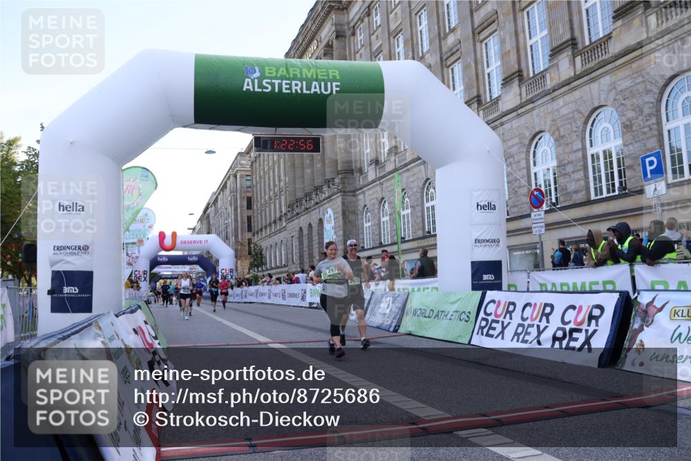 07.09.2025 - BARMER Alsterlauf Strokosch-Dieckow http://msf.ph/oto/8725686 07.09.2025 10:22:54 Ziel 2727, 2972, 2976, 3223, 3248, 3571, 3668, 4350 meine-sportfotos.de