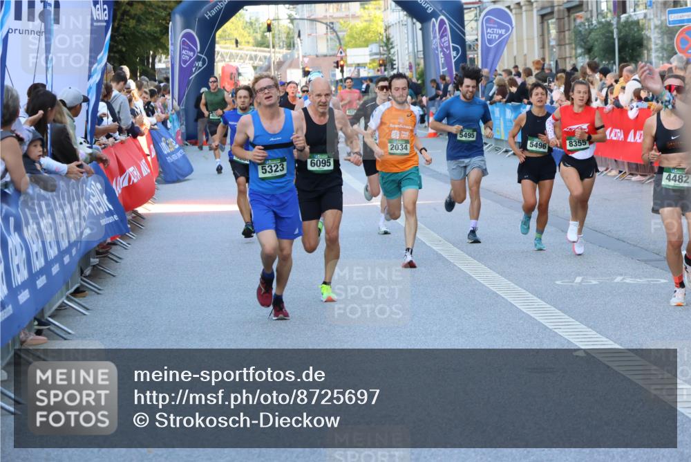 07.09.2025 - BARMER Alsterlauf Strokosch-Dieckow http://msf.ph/oto/8725697 07.09.2025 09:45:09 Ziel 2072, 2745, 2869, 3627, 4228, 4391, 4805, 4825, 4974, 5438, 6163, 6262, 8163, 8255, 8442 meine-sportfotos.de