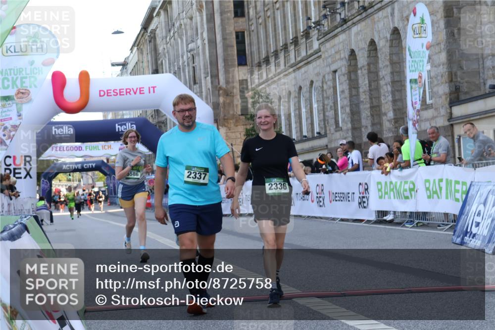 07.09.2025 - BARMER Alsterlauf Strokosch-Dieckow http://msf.ph/oto/8725758 07.09.2025 10:23:25 Ziel 2243, 2246, 2336, 2337, 3026, 3128, 4641, 5489, 5586 meine-sportfotos.de