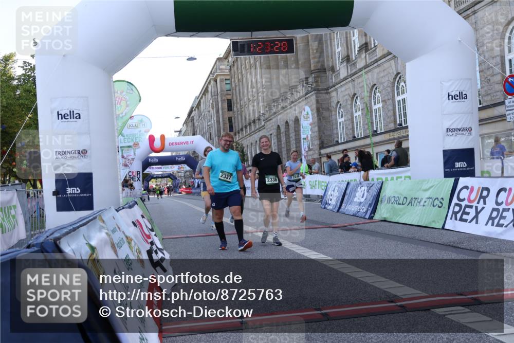 07.09.2025 - BARMER Alsterlauf Strokosch-Dieckow http://msf.ph/oto/8725763 07.09.2025 10:23:26 Ziel 2243, 2246, 2336, 2337, 3026, 3128, 4641, 5489, 5586 meine-sportfotos.de