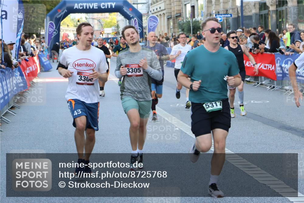 07.09.2025 - BARMER Alsterlauf Strokosch-Dieckow http://msf.ph/oto/8725768 07.09.2025 09:44:53 Ziel 2034, 2072, 2361, 2869, 3602, 3877, 4030, 4076, 4391, 4482, 4569, 4575, 4825, 4885, 4951, 4974, 5202, 5288, 5323, 5495, 5496, 5773, 6095, 6113, 6163, 8015, 8255, 8274, 8355, 8440, 8442 meine-sportfotos.de