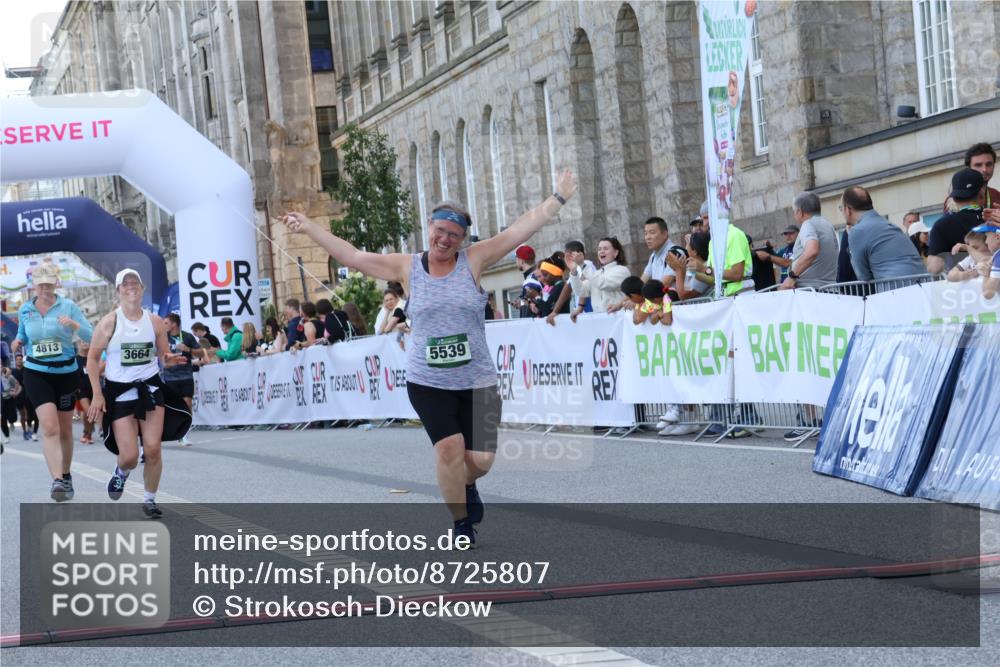 07.09.2025 - BARMER Alsterlauf Strokosch-Dieckow http://msf.ph/oto/8725807 07.09.2025 10:24:06 Ziel 3664, 4813, 4967, 5539 meine-sportfotos.de