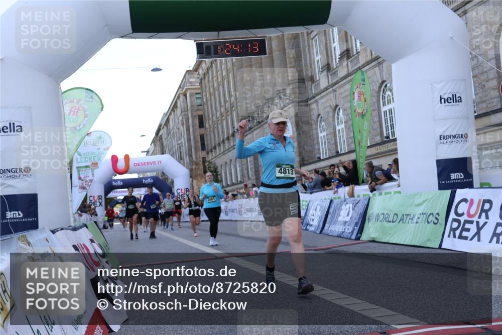 07.09.2025 - BARMER Alsterlauf Strokosch-Dieckow http://msf.ph/oto/8725820 07.09.2025 10:24:12 Ziel 2661, 3406, 3407, 3664, 4218, 4813, 5539 meine-sportfotos.de