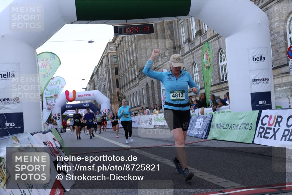 07.09.2025 - BARMER Alsterlauf Strokosch-Dieckow http://msf.ph/oto/8725821 07.09.2025 10:24:12 Ziel 2661, 3406, 3407, 3664, 4218, 4813, 5539 meine-sportfotos.de