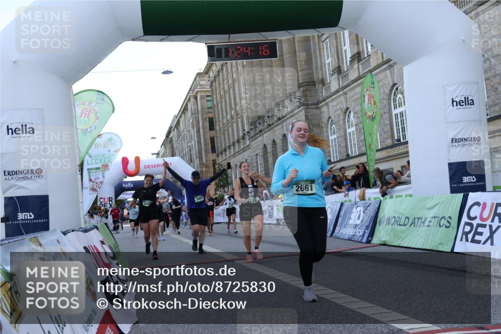 07.09.2025 - BARMER Alsterlauf Strokosch-Dieckow http://msf.ph/oto/8725830 07.09.2025 10:24:15 Ziel 2661, 2996, 3159, 3406, 3407, 3562, 3652, 3653, 3688, 3891, 3908, 4013, 4218, 4341, 4352, 4813 meine-sportfotos.de