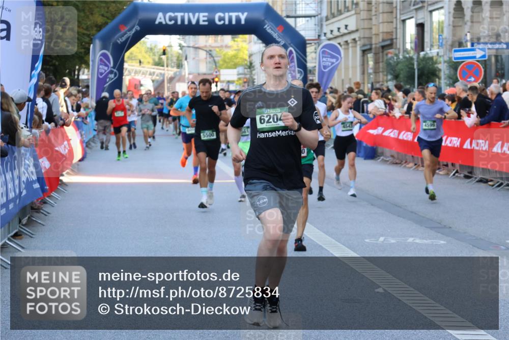 07.09.2025 - BARMER Alsterlauf Strokosch-Dieckow http://msf.ph/oto/8725834 07.09.2025 09:44:40 Ziel 1017, 2034, 2361, 3602, 3702, 4482, 4925, 4951, 4959, 5202, 5246, 5288, 5323, 5488, 5495, 5496, 5904, 6095, 6113, 8225, 8274, 8355, 8440, 8458 meine-sportfotos.de