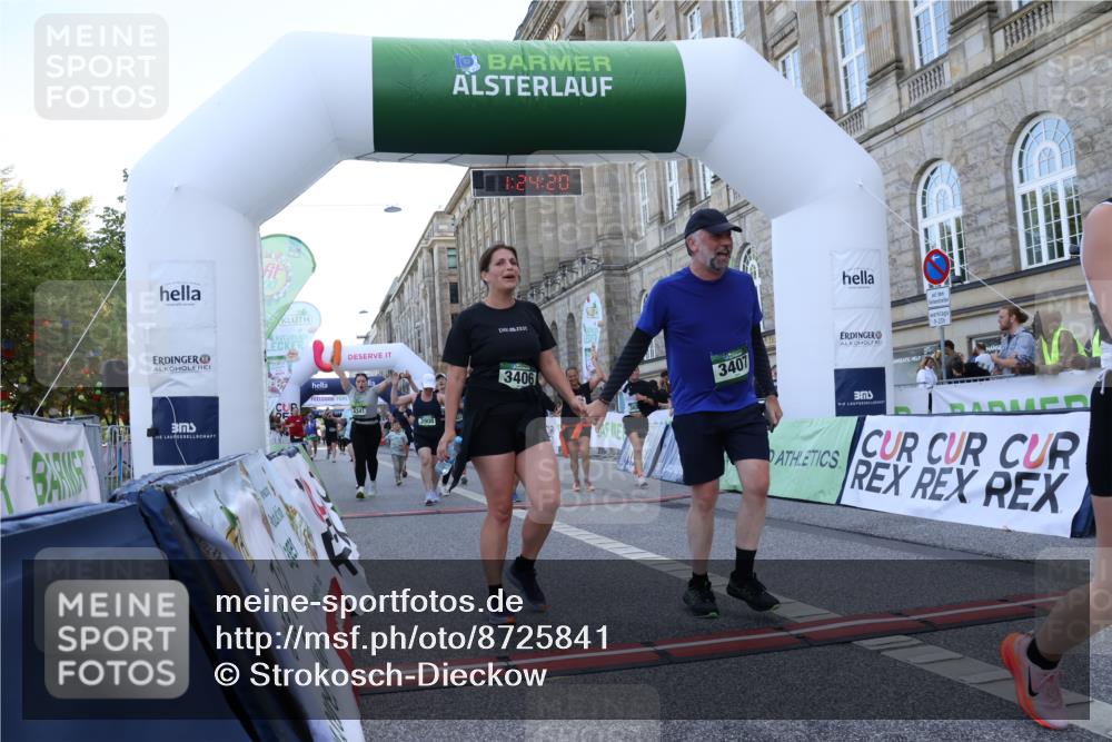 07.09.2025 - BARMER Alsterlauf Strokosch-Dieckow http://msf.ph/oto/8725841 07.09.2025 10:24:19 Ziel 2087, 2661, 2996, 3159, 3406, 3407, 3562, 3652, 3653, 3688, 3891, 3908, 4013, 4218, 4341, 4352, 5077, 5083, 5109, 5242 meine-sportfotos.de
