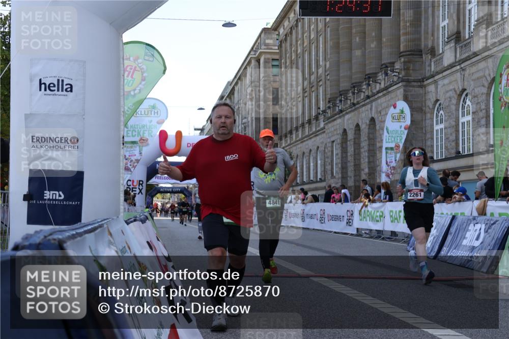 07.09.2025 - BARMER Alsterlauf Strokosch-Dieckow http://msf.ph/oto/8725870 07.09.2025 10:24:30 Ziel 2087, 2261, 4306, 4841, 5077, 5083, 5085, 5109, 5242, 8005 meine-sportfotos.de