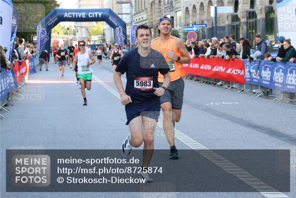 07.09.2025 - BARMER Alsterlauf Strokosch-Dieckow http://msf.ph/oto/8725874 07.09.2025 09:44:32 Ziel 1017, 2389, 3305, 3306, 3702, 4095, 4925, 4959, 5126, 5246, 5317, 5388, 5488, 5904, 5913, 6320, 8225, 8458 meine-sportfotos.de