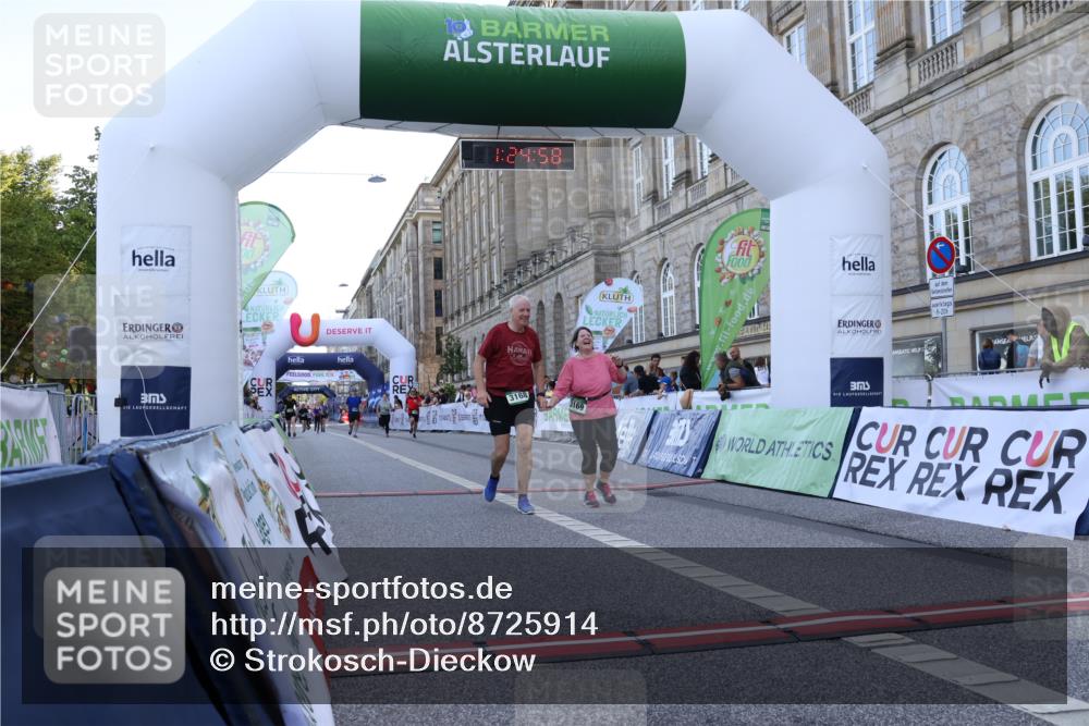 07.09.2025 - BARMER Alsterlauf Strokosch-Dieckow http://msf.ph/oto/8725914 07.09.2025 10:24:56 Ziel 2026, 3149, 3168, 3169, 5269 meine-sportfotos.de
