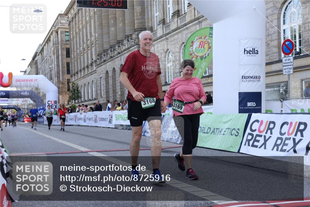 07.09.2025 - BARMER Alsterlauf Strokosch-Dieckow http://msf.ph/oto/8725916 07.09.2025 10:24:58 Ziel 3149, 3168, 3169, 5269, 5765 meine-sportfotos.de