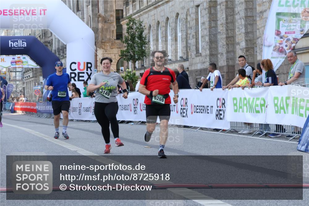 07.09.2025 - BARMER Alsterlauf Strokosch-Dieckow http://msf.ph/oto/8725918 07.09.2025 10:25:00 Ziel 3149, 3168, 3169, 4966, 5269, 5765 meine-sportfotos.de