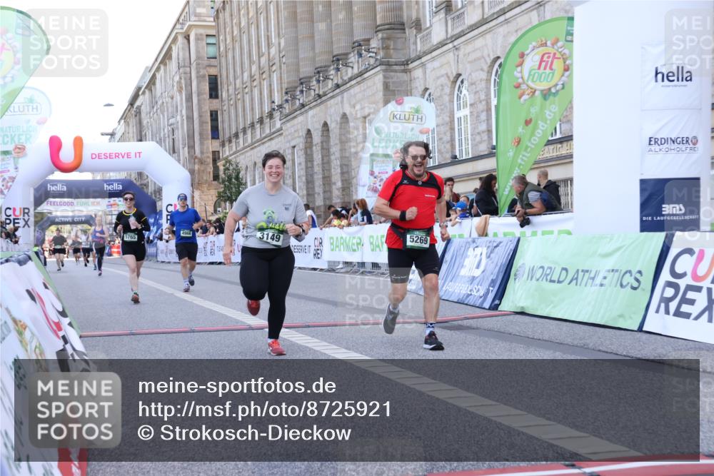 07.09.2025 - BARMER Alsterlauf Strokosch-Dieckow http://msf.ph/oto/8725921 07.09.2025 10:25:02 Ziel 3149, 4966, 5269, 5765 meine-sportfotos.de