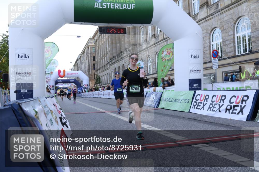07.09.2025 - BARMER Alsterlauf Strokosch-Dieckow http://msf.ph/oto/8725931 07.09.2025 10:25:06 Ziel 2412, 3149, 4644, 4966, 5269, 5765 meine-sportfotos.de