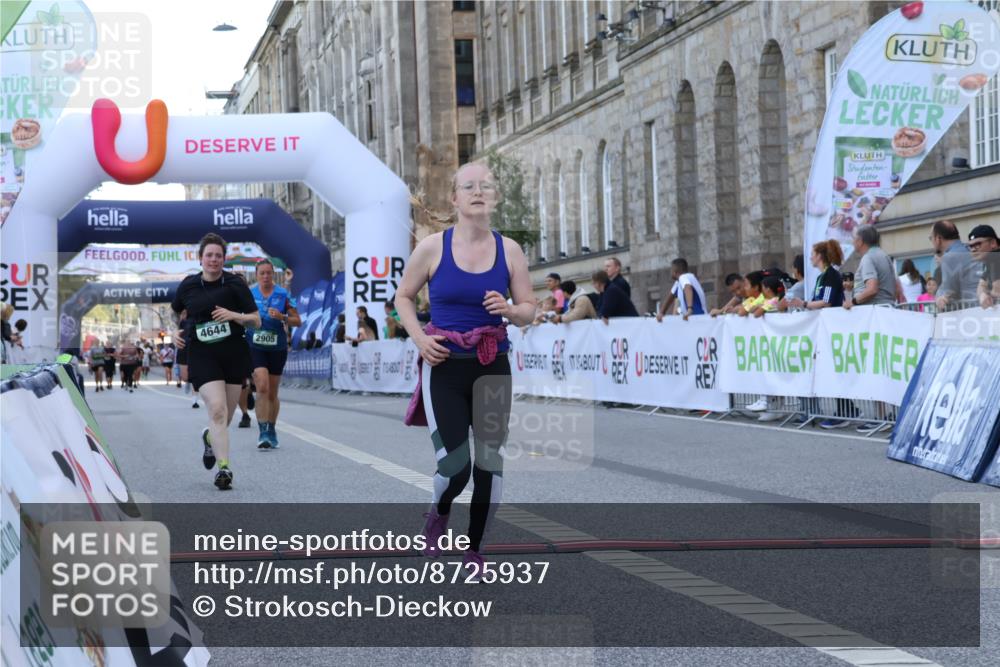 07.09.2025 - BARMER Alsterlauf Strokosch-Dieckow http://msf.ph/oto/8725937 07.09.2025 10:25:10 Ziel 2412, 2905, 4644, 4966, 5765, 6102 meine-sportfotos.de