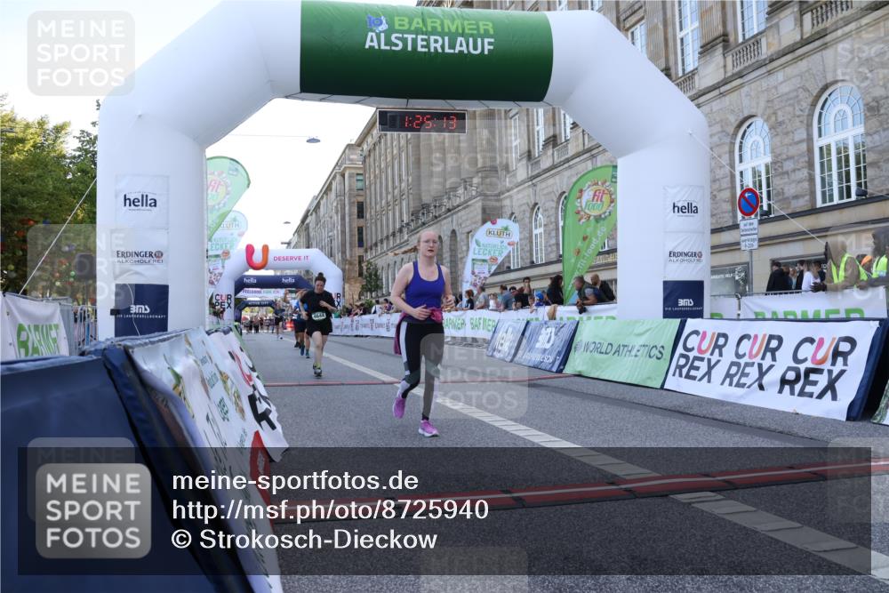 07.09.2025 - BARMER Alsterlauf Strokosch-Dieckow http://msf.ph/oto/8725940 07.09.2025 10:25:11 Ziel 2412, 2905, 4644, 4966, 6102 meine-sportfotos.de