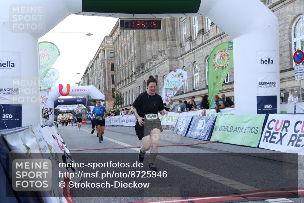 07.09.2025 - BARMER Alsterlauf Strokosch-Dieckow http://msf.ph/oto/8725946 07.09.2025 10:25:13 Ziel 2412, 2905, 4644, 6102 meine-sportfotos.de