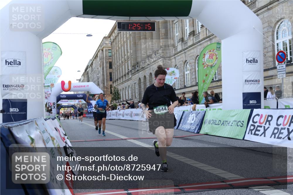 07.09.2025 - BARMER Alsterlauf Strokosch-Dieckow http://msf.ph/oto/8725947 07.09.2025 10:25:13 Ziel 2412, 2905, 4644, 6102 meine-sportfotos.de