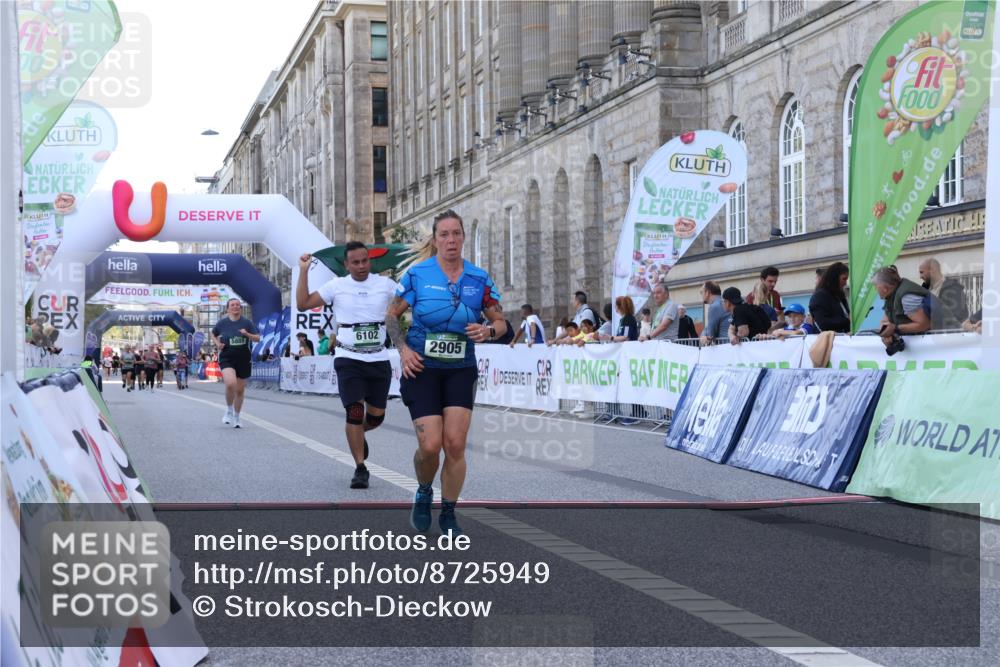 07.09.2025 - BARMER Alsterlauf Strokosch-Dieckow http://msf.ph/oto/8725949 07.09.2025 10:25:15 Ziel 2412, 2905, 4644, 6102 meine-sportfotos.de