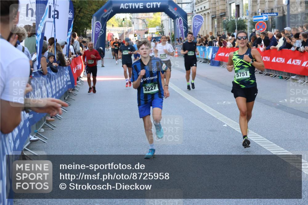 07.09.2025 - BARMER Alsterlauf Strokosch-Dieckow http://msf.ph/oto/8725958 07.09.2025 09:44:16 Ziel 2212, 2340, 2561, 2742, 2785, 3230, 3305, 3306, 3638, 4095, 4543, 4599, 5126, 5500, 5913, 6006, 6116, 6204 meine-sportfotos.de