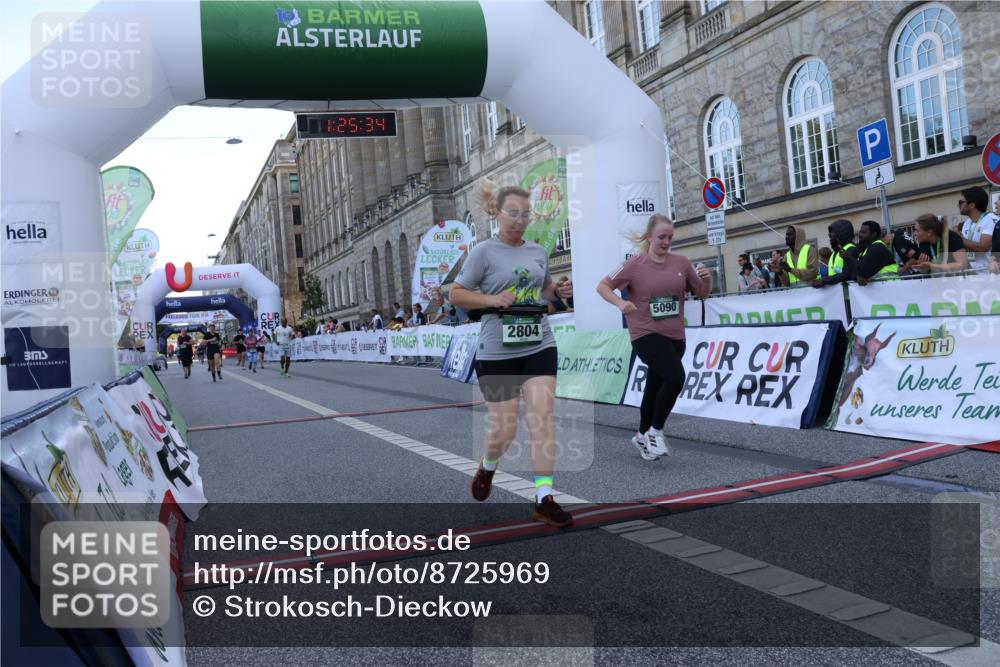 07.09.2025 - BARMER Alsterlauf Strokosch-Dieckow http://msf.ph/oto/8725969 07.09.2025 10:25:32 Ziel 2692, 2804, 5090, 5610 meine-sportfotos.de