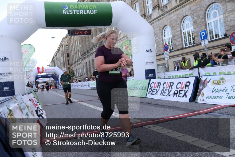 07.09.2025 - BARMER Alsterlauf Strokosch-Dieckow http://msf.ph/oto/8725993 07.09.2025 10:25:42 Ziel 2691, 2692, 4168, 4962, 5610, 5887, 8481 meine-sportfotos.de
