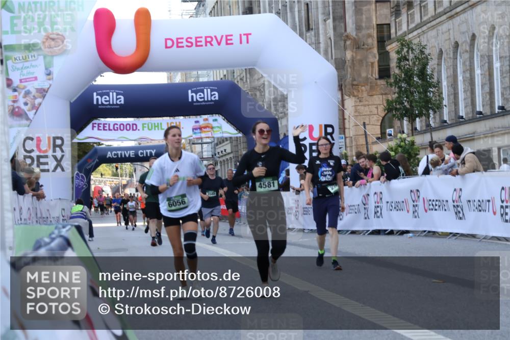 07.09.2025 - BARMER Alsterlauf Strokosch-Dieckow http://msf.ph/oto/8726008 07.09.2025 10:25:47 Ziel 2691, 4168, 4581, 5887, 6056 meine-sportfotos.de