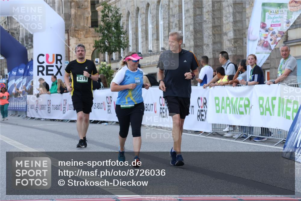 07.09.2025 - BARMER Alsterlauf Strokosch-Dieckow http://msf.ph/oto/8726036 07.09.2025 10:25:59 Ziel 2170, 3076, 4165, 5568, 5569, 8219 meine-sportfotos.de