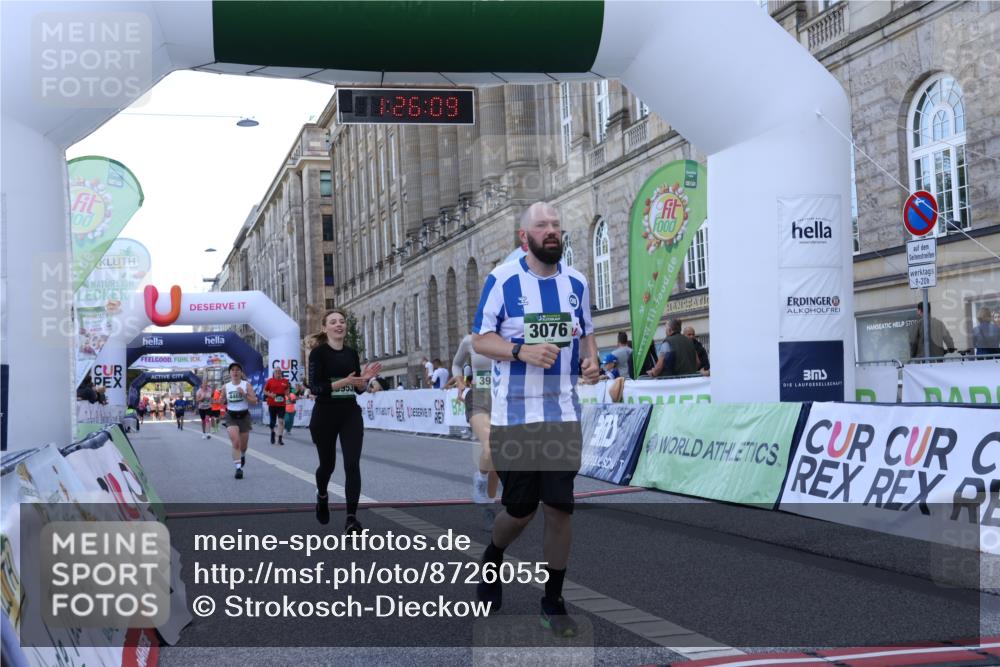 07.09.2025 - BARMER Alsterlauf Strokosch-Dieckow http://msf.ph/oto/8726055 07.09.2025 10:26:07 Ziel 3076, 3952, 3953, 4469, 5568, 5569, 8219 meine-sportfotos.de