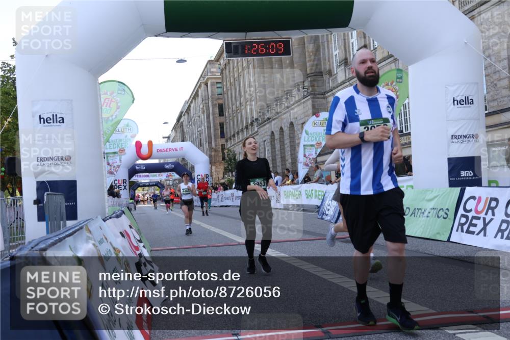 07.09.2025 - BARMER Alsterlauf Strokosch-Dieckow http://msf.ph/oto/8726056 07.09.2025 10:26:08 Ziel 2287, 3076, 3952, 3953, 4469, 8219 meine-sportfotos.de