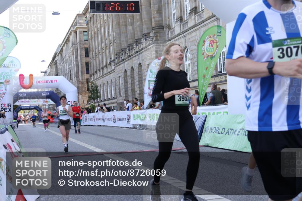 07.09.2025 - BARMER Alsterlauf Strokosch-Dieckow http://msf.ph/oto/8726059 07.09.2025 10:26:08 Ziel 2287, 3076, 3952, 3953, 4469, 8219 meine-sportfotos.de