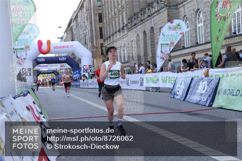 07.09.2025 - BARMER Alsterlauf Strokosch-Dieckow http://msf.ph/oto/8726062 07.09.2025 10:26:10 Ziel 2287, 3076, 3604, 3952, 3953, 4469 meine-sportfotos.de