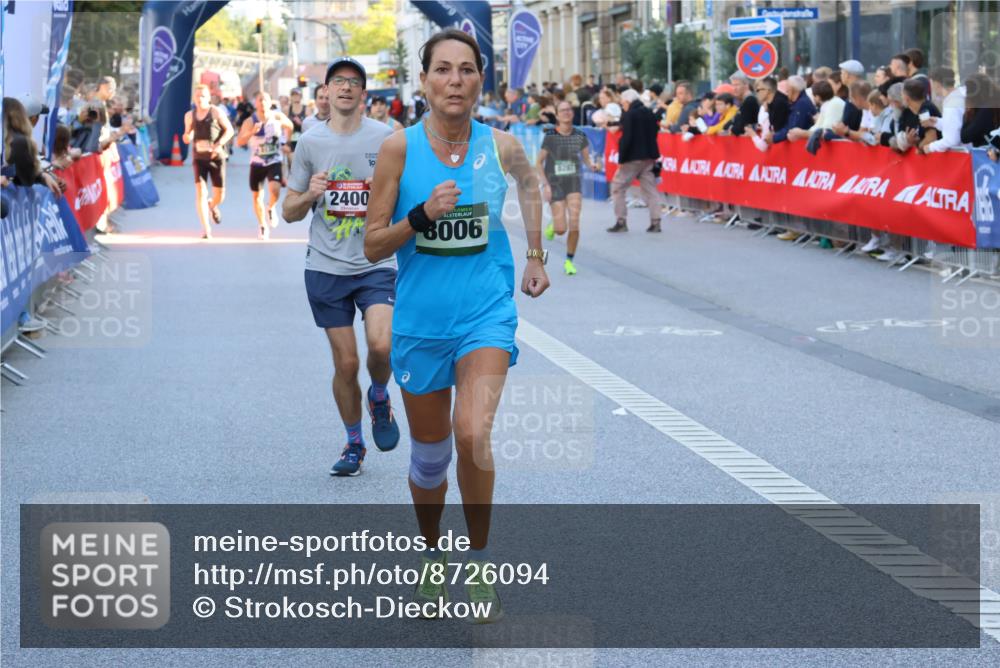 07.09.2025 - BARMER Alsterlauf Strokosch-Dieckow http://msf.ph/oto/8726094 07.09.2025 09:43:38 Ziel 2339, 2409, 2618, 2699, 2826, 3480, 4382, 4849, 4949, 5034, 5862, 6020, 6051, 6108, 6178, 6255, 8040, 8113, 8364 meine-sportfotos.de