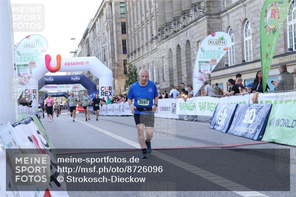 07.09.2025 - BARMER Alsterlauf Strokosch-Dieckow http://msf.ph/oto/8726096 07.09.2025 10:26:29 Ziel 3293, 3295, 3452, 3591 meine-sportfotos.de