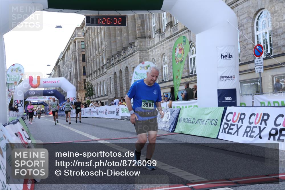07.09.2025 - BARMER Alsterlauf Strokosch-Dieckow http://msf.ph/oto/8726099 07.09.2025 10:26:31 Ziel 3293, 3295, 3452, 3591, 4417 meine-sportfotos.de
