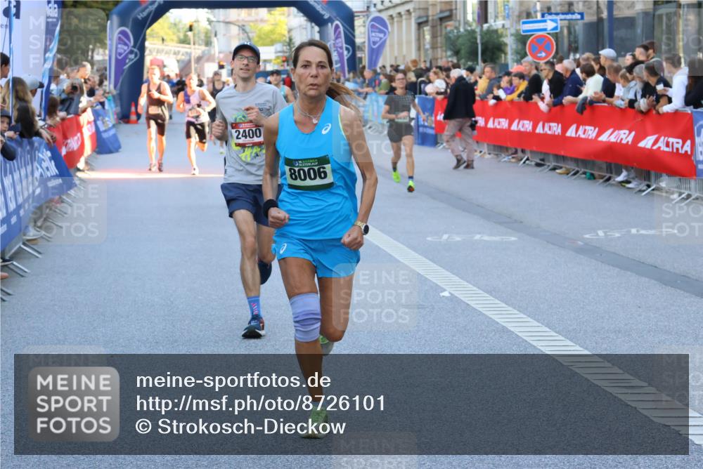 07.09.2025 - BARMER Alsterlauf Strokosch-Dieckow http://msf.ph/oto/8726101 07.09.2025 09:43:38 Ziel 2339, 2409, 2618, 2699, 2826, 3480, 4382, 4849, 4949, 5034, 5862, 6020, 6051, 6108, 6178, 6255, 8040, 8113, 8364 meine-sportfotos.de