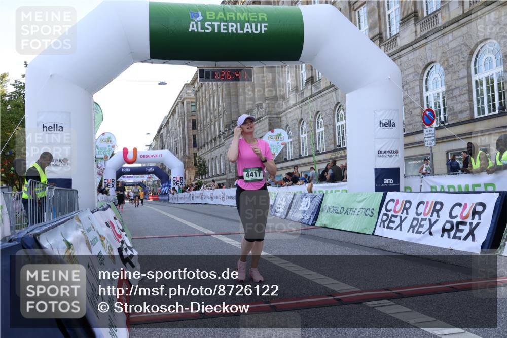 07.09.2025 - BARMER Alsterlauf Strokosch-Dieckow http://msf.ph/oto/8726122 07.09.2025 10:26:39 Ziel 3293, 3295, 3452, 4417 meine-sportfotos.de