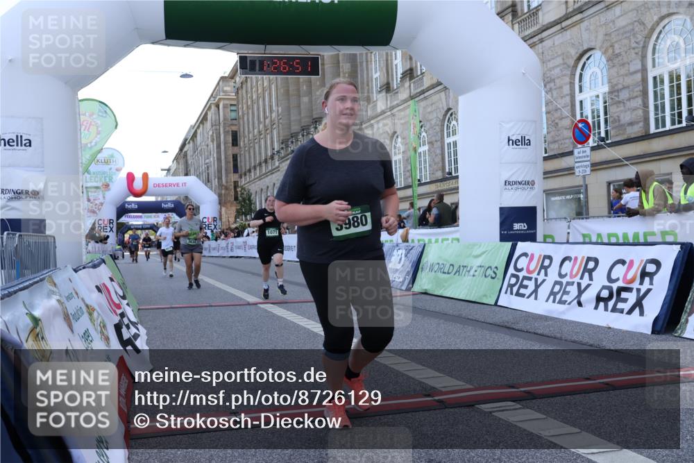 07.09.2025 - BARMER Alsterlauf Strokosch-Dieckow http://msf.ph/oto/8726129 07.09.2025 10:26:49 Ziel 3634, 4811, 4816 meine-sportfotos.de