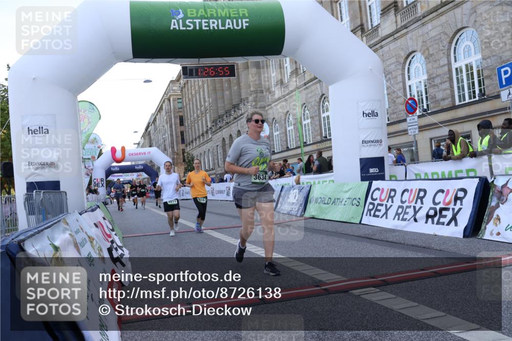 07.09.2025 - BARMER Alsterlauf Strokosch-Dieckow http://msf.ph/oto/8726138 07.09.2025 10:26:53 Ziel 3634, 4576, 4579, 4811, 4816, 5417, 8003 meine-sportfotos.de