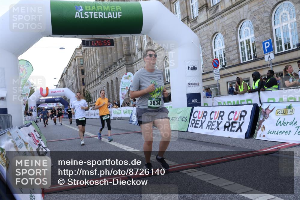 07.09.2025 - BARMER Alsterlauf Strokosch-Dieckow http://msf.ph/oto/8726140 07.09.2025 10:26:54 Ziel 3634, 4576, 4579, 4811, 4816, 5417, 8003 meine-sportfotos.de