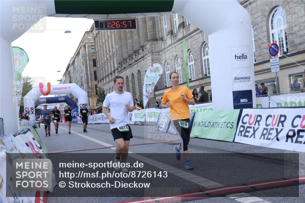 07.09.2025 - BARMER Alsterlauf Strokosch-Dieckow http://msf.ph/oto/8726143 07.09.2025 10:26:55 Ziel 3634, 4576, 4579, 4811, 4816, 5417, 8003 meine-sportfotos.de
