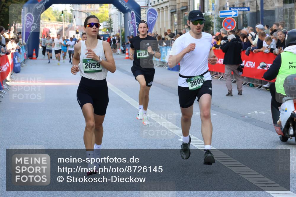 07.09.2025 - BARMER Alsterlauf Strokosch-Dieckow http://msf.ph/oto/8726145 07.09.2025 09:43:22 Ziel 2191, 4022, 4140, 5264, 5421, 5467, 6178, 6250, 8006, 8136, 8139 meine-sportfotos.de
