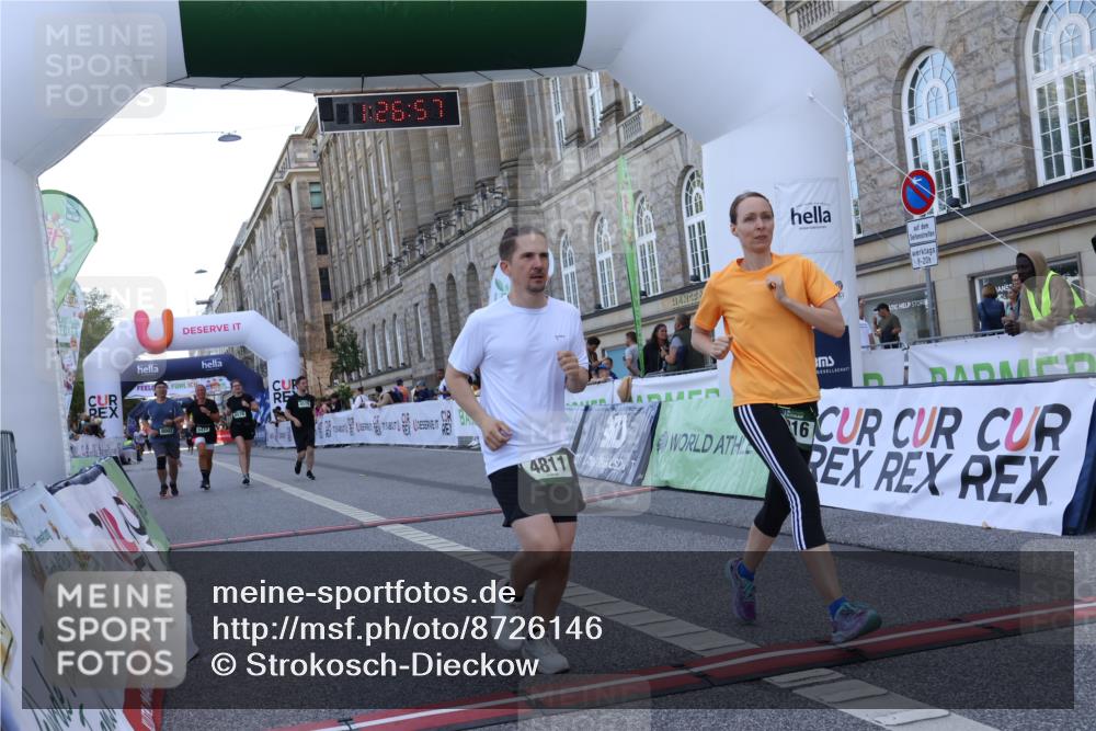 07.09.2025 - BARMER Alsterlauf Strokosch-Dieckow http://msf.ph/oto/8726146 07.09.2025 10:26:55 Ziel 3634, 4576, 4579, 4811, 4816, 5417, 8003 meine-sportfotos.de