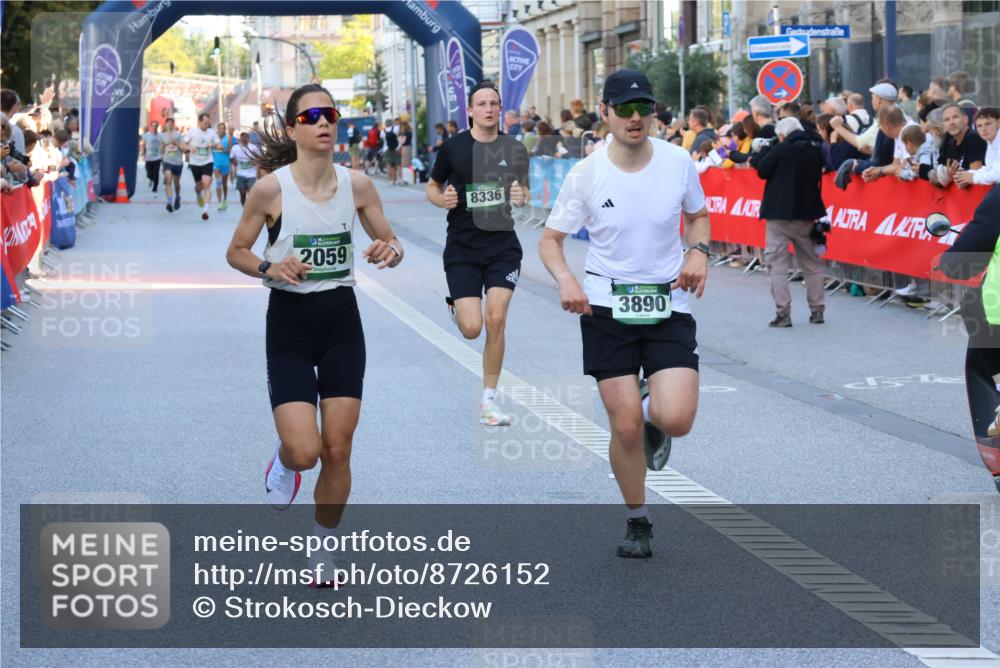 07.09.2025 - BARMER Alsterlauf Strokosch-Dieckow http://msf.ph/oto/8726152 07.09.2025 09:43:22 Ziel 2191, 4022, 4140, 5264, 5421, 5467, 6178, 6250, 8006, 8136, 8139 meine-sportfotos.de