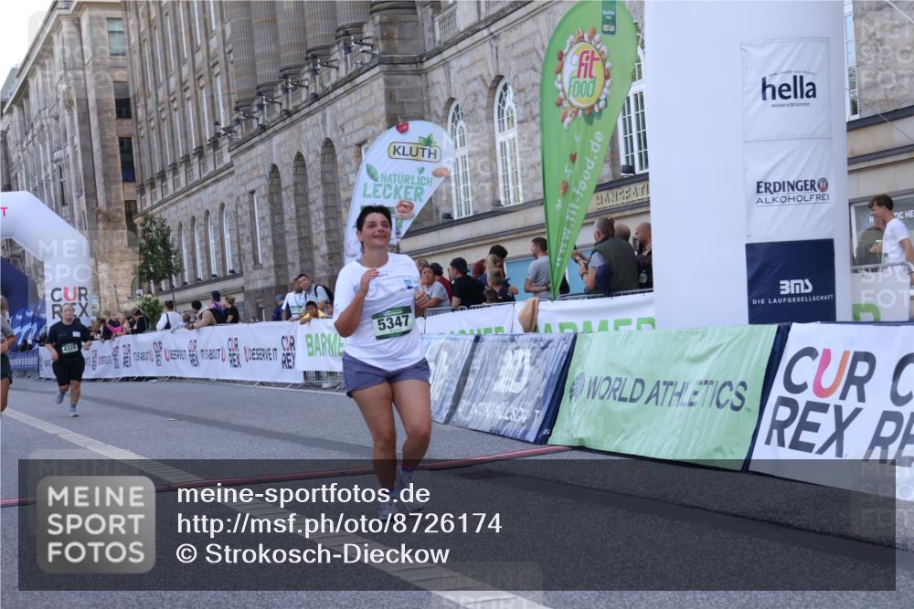 07.09.2025 - BARMER Alsterlauf Strokosch-Dieckow http://msf.ph/oto/8726174 07.09.2025 10:27:13 Ziel 4320, 5347, 6004 meine-sportfotos.de