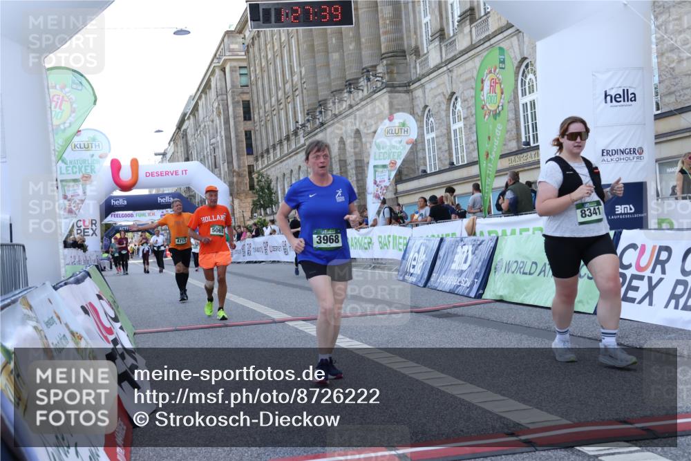 07.09.2025 - BARMER Alsterlauf Strokosch-Dieckow http://msf.ph/oto/8726222 07.09.2025 10:27:37 Ziel 3968, 4713, 5065, 5439, 6171, 8300, 8341 meine-sportfotos.de