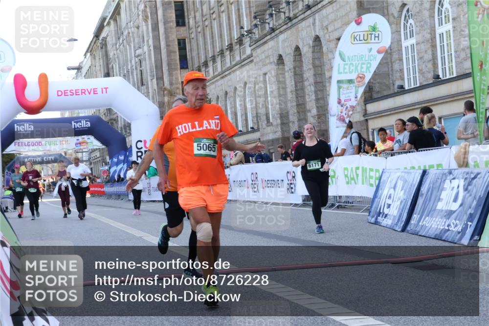 07.09.2025 - BARMER Alsterlauf Strokosch-Dieckow http://msf.ph/oto/8726228 07.09.2025 10:27:39 Ziel 2008, 3968, 4713, 5065, 6171, 8341 meine-sportfotos.de